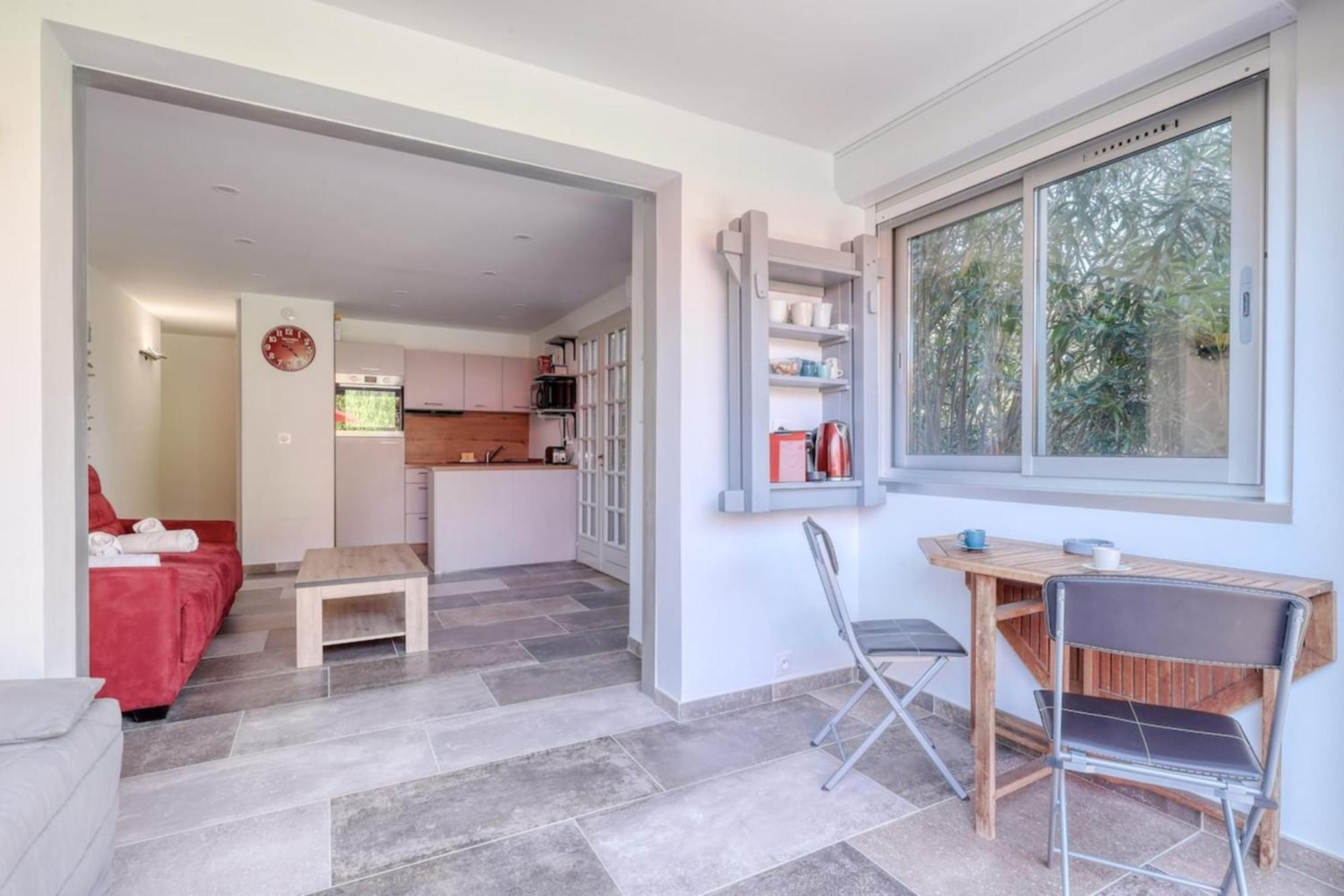 Magnificent Newly Renovated Close To Beach & Swimming Pool Le Lavandou Extérieur photo